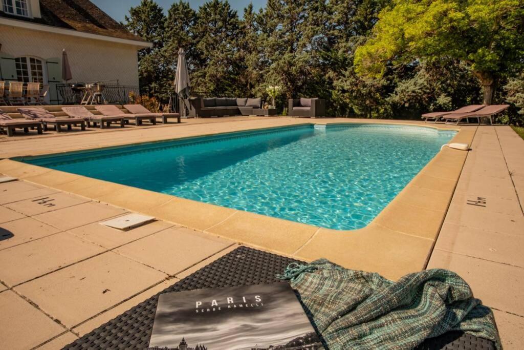 Holiday home Quiet 50's - 12 P. - Private Park & Pool *