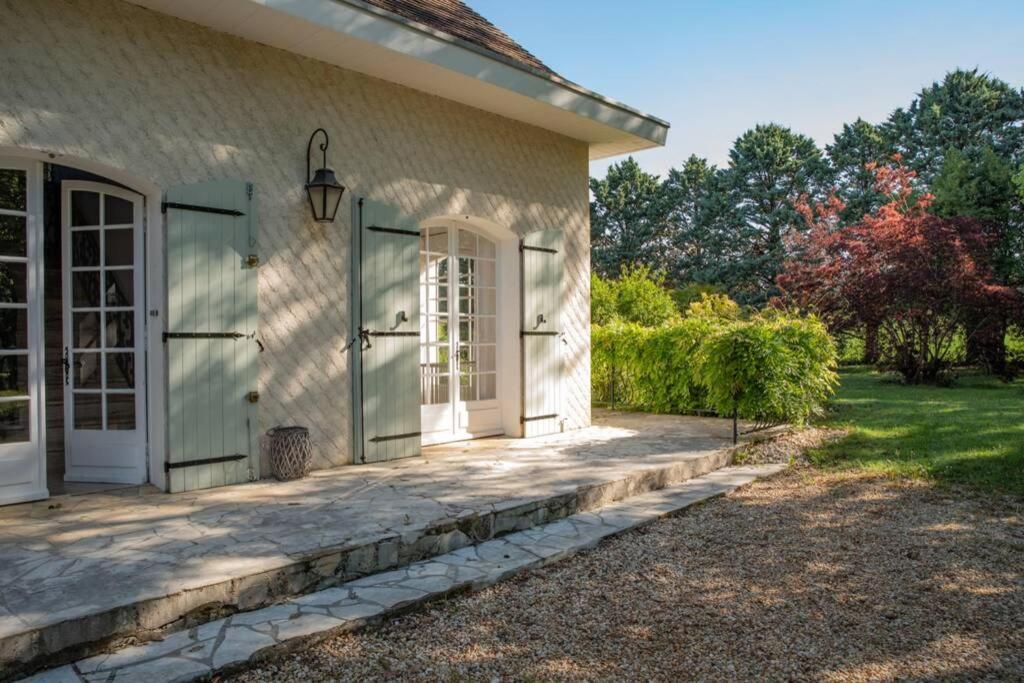 Quiet 50's - 12 P. - Private Park & Pool Fources